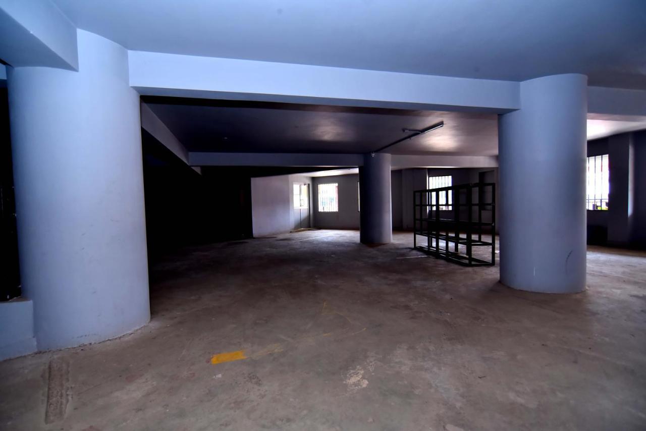 Victoria Mews Hotel Kampala Exterior foto
